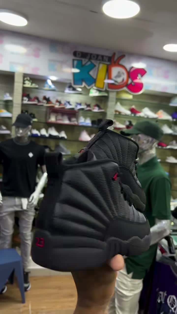 happyfeetsneakerss on Aug 2