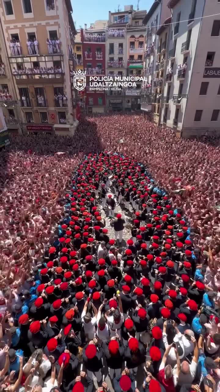 Policía Municipal de Pamplona on Jul 6