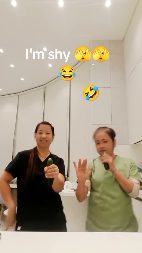 Sweet Lorie _04 😘😘😘 on Feb 16