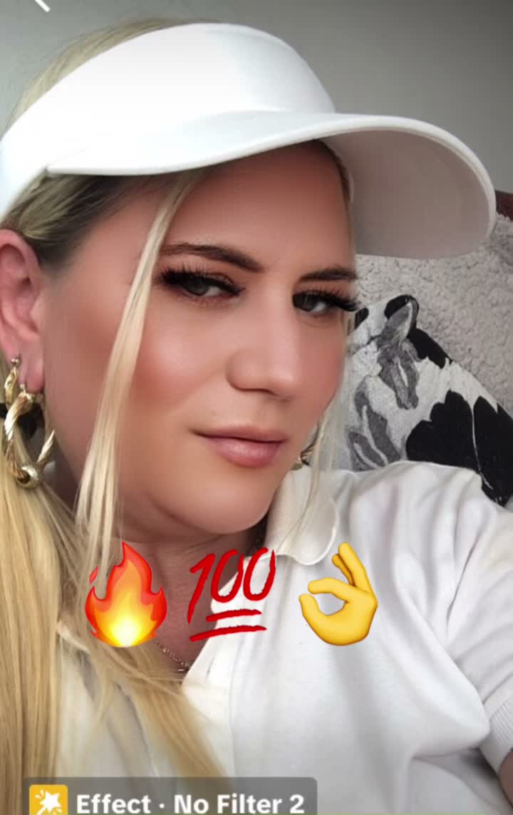 ⚘️ pretty queen j ❤️ ⚘️ 🎶🎵 on Aug 11