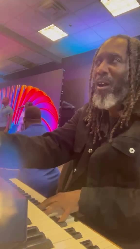 Larry Simmons on Apr 20