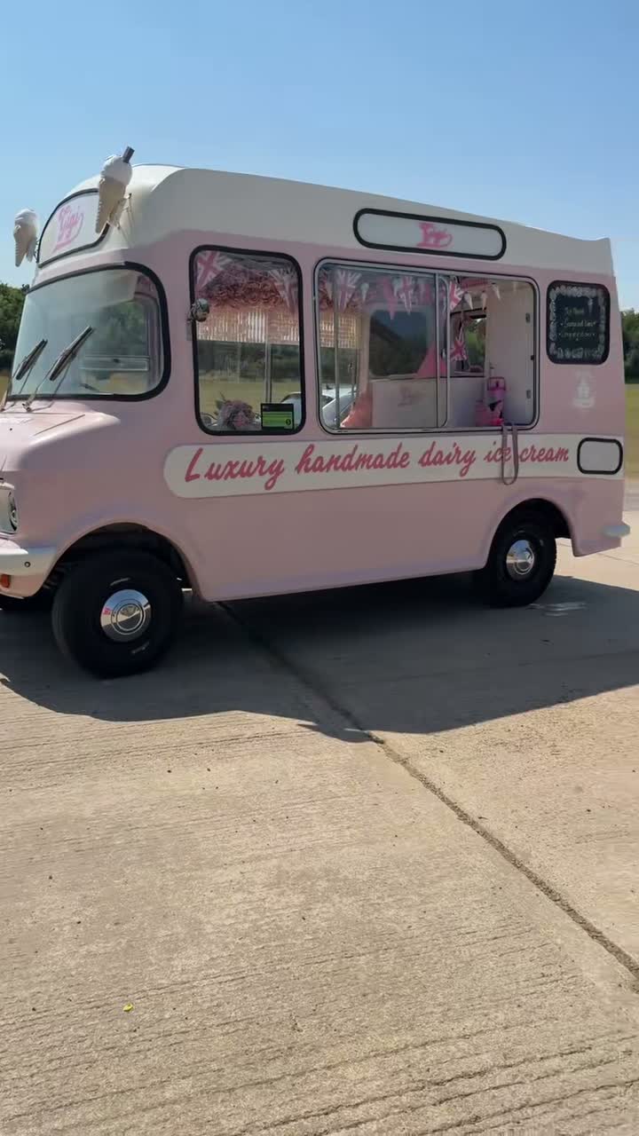 sammieandgigi.ourstory on Jul 30