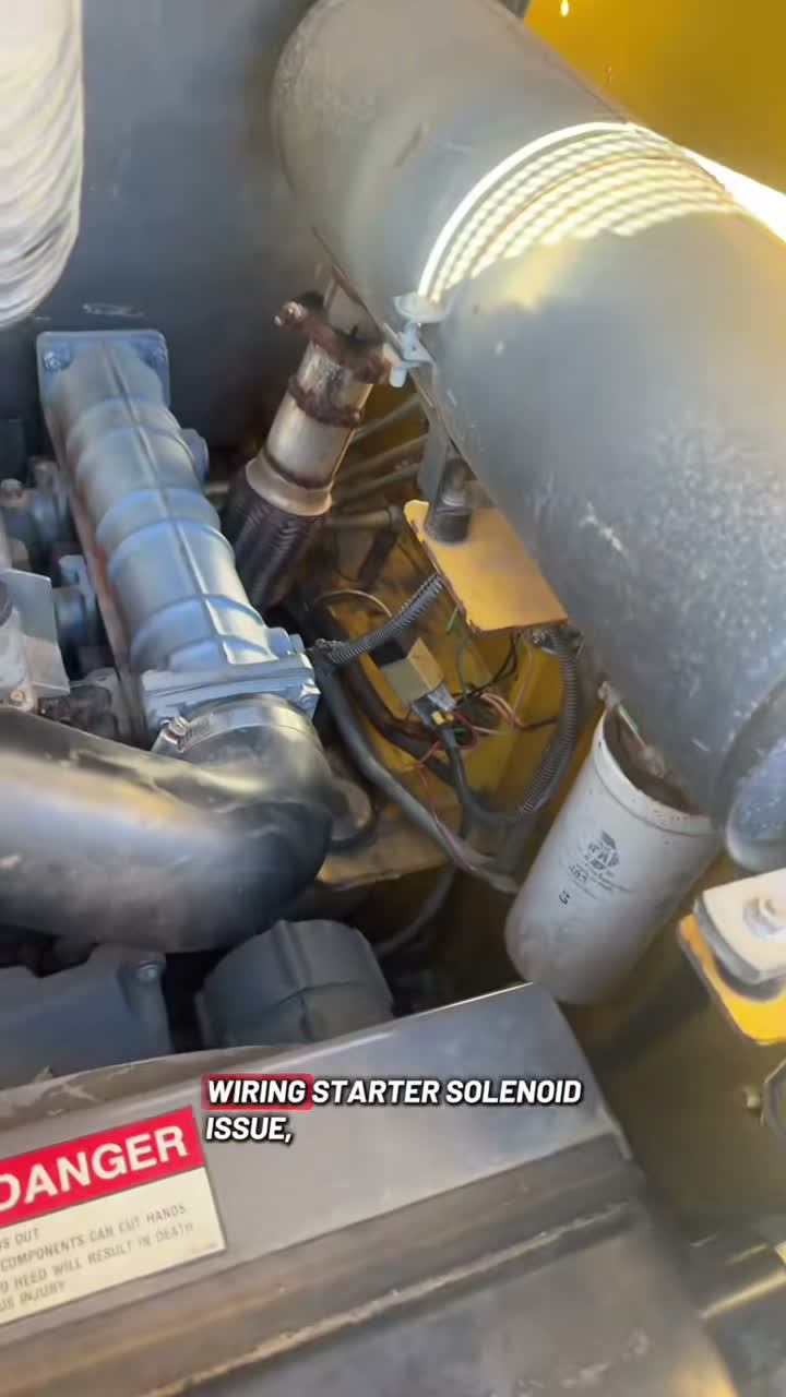 Hotrod’s Garage on Dec 16