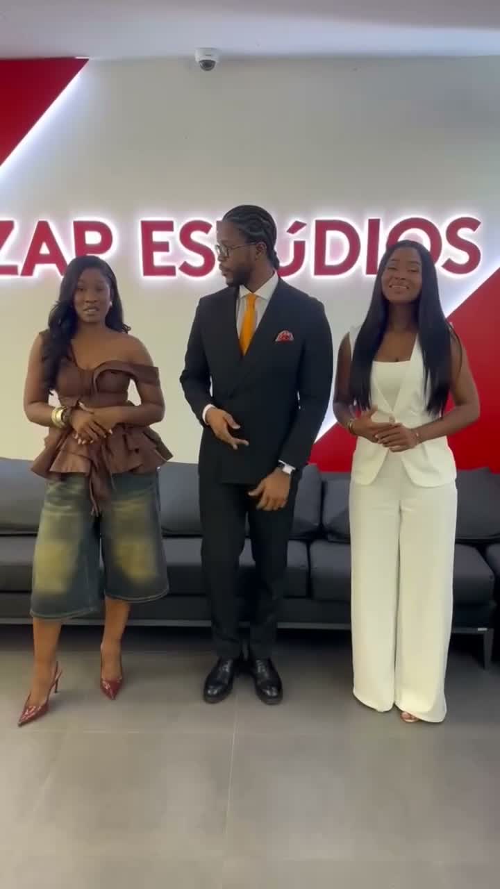 Zapnews_Mundodosfamosos on Aug 19