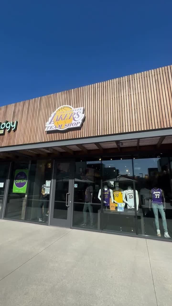 Lakers Store on May 18