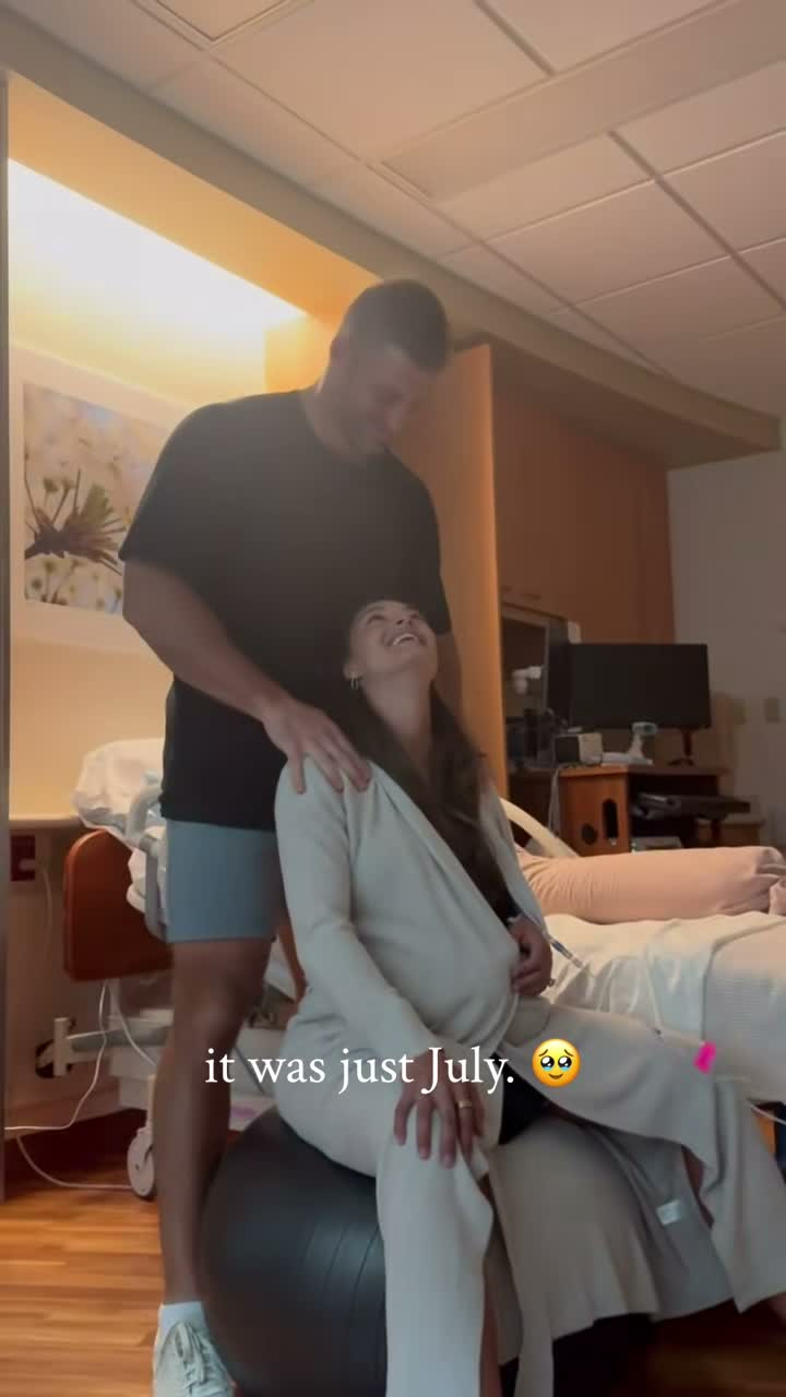 Demi-Leigh Tebow on Jul 8