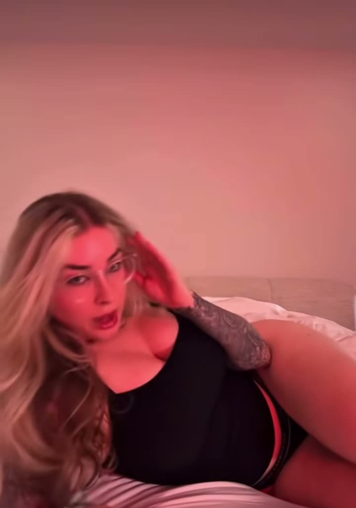 Jen Bretty on Feb 27
