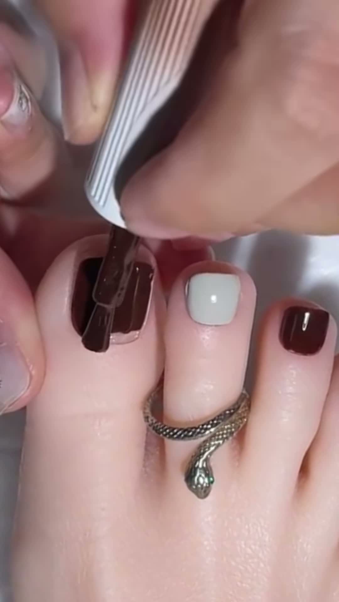 NailSala | Nails & Toes on Aug 1