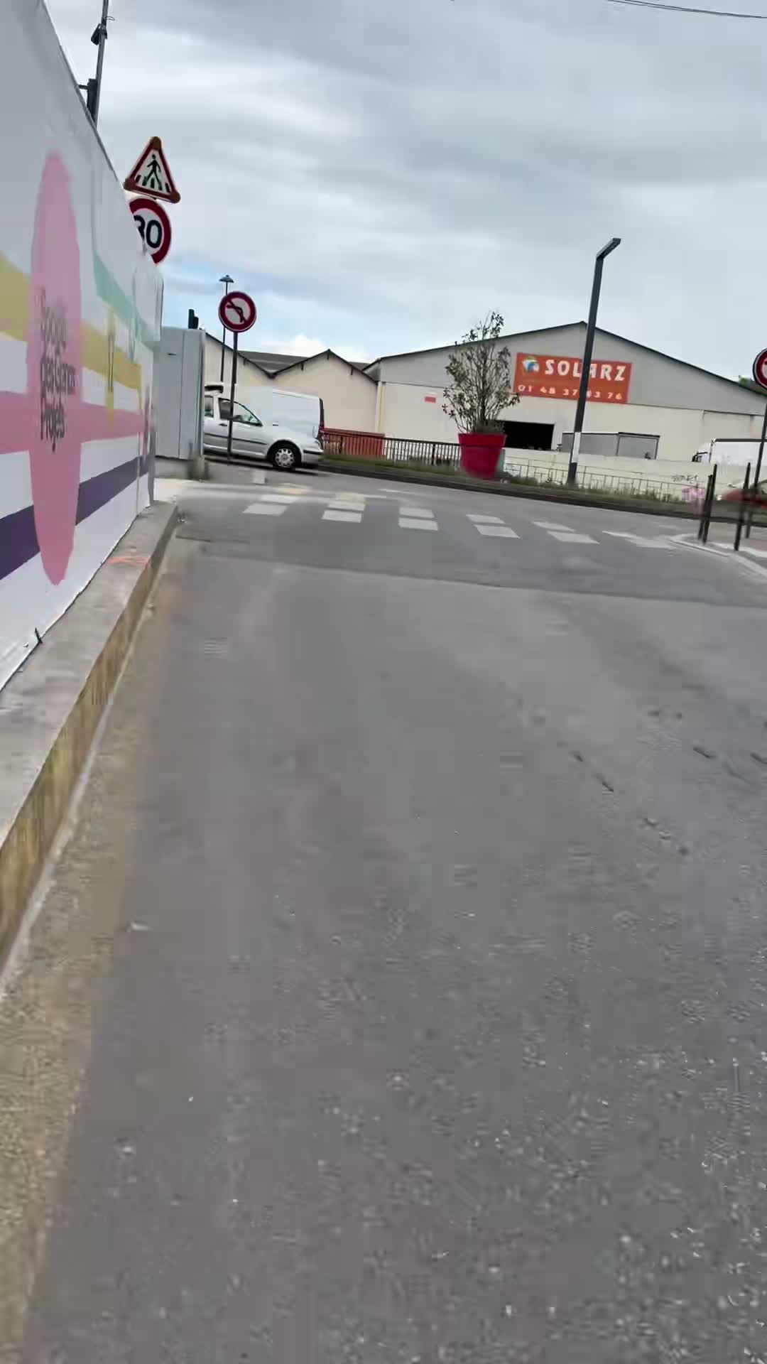 Depot Vente Drancy on Jun 10