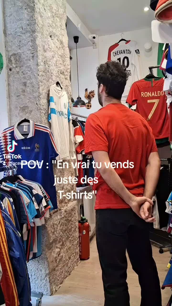 La Cave a Maillots on Apr 9