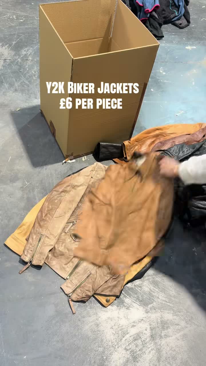 Pick Vintage Wholesale on Aug 5