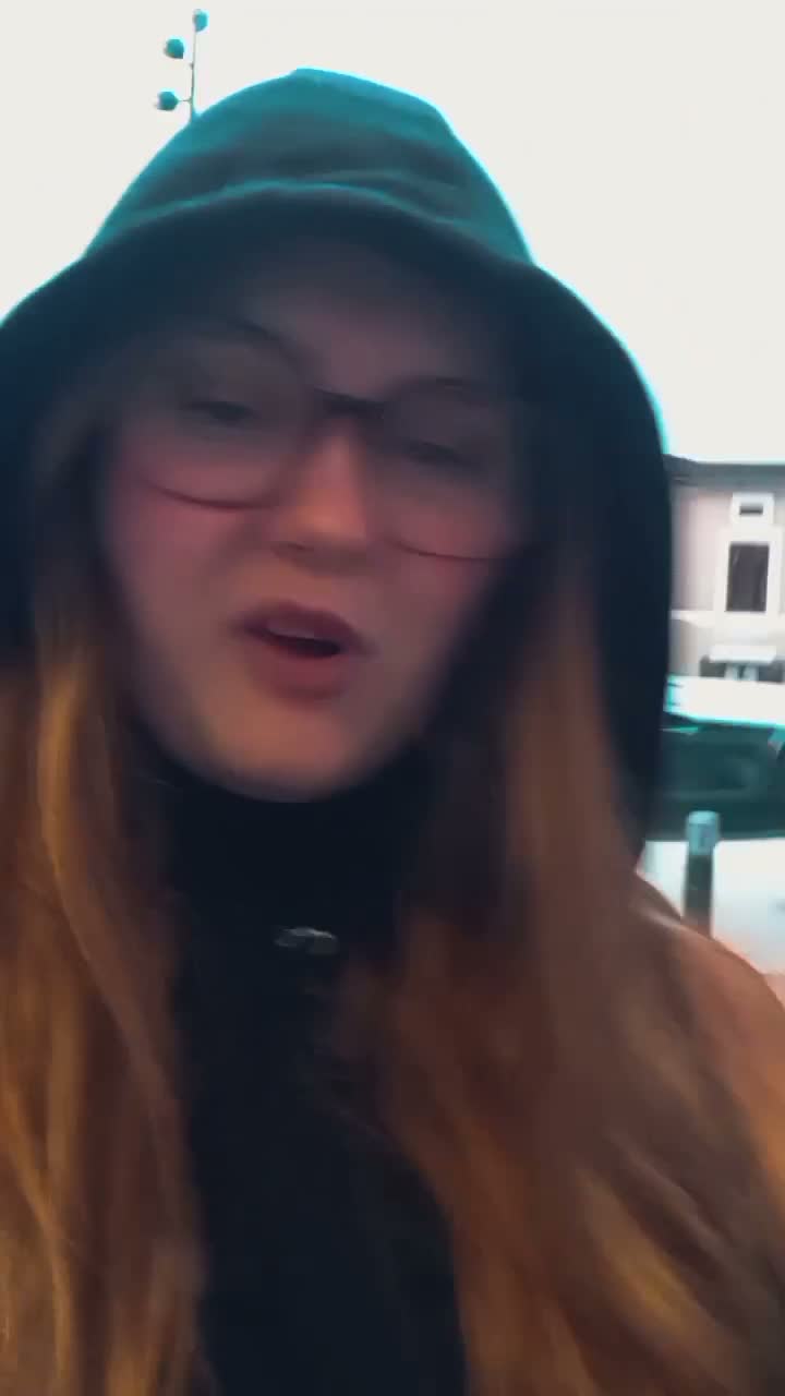 victoria_ noel on Dec 16