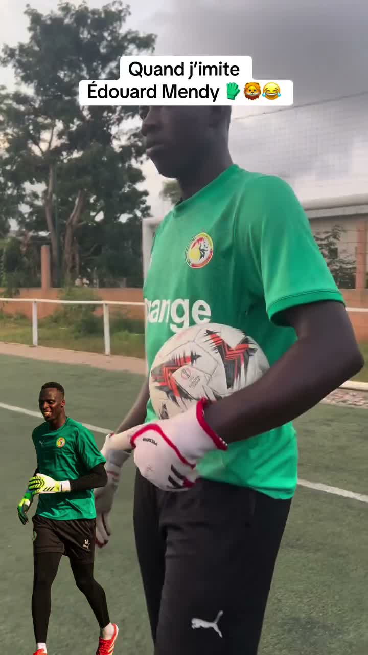 𝓐𝓓𝓐 l’ami des joueurs 🥰🇸🇳⚽️ on Oct 12