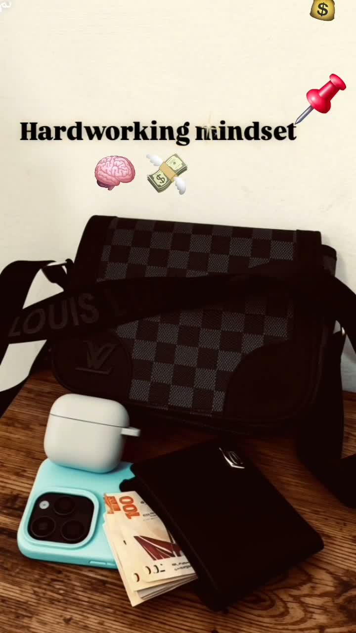 luux._______.15 on Jul 31