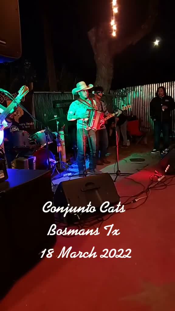 Roberto Pulido y Los Clásicos on Mar 19