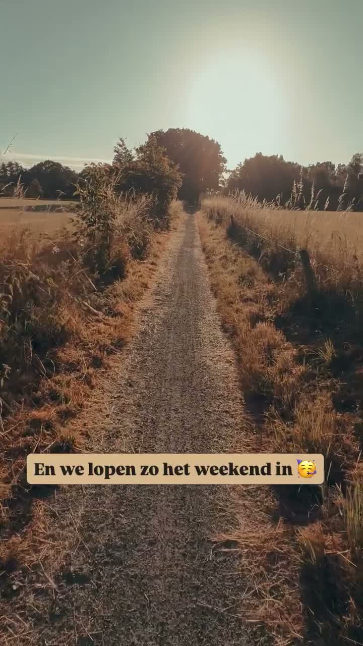 Anoeska 🙋🏻‍♀️| solo wandelaar | Fulltime genieter on Jul 3
