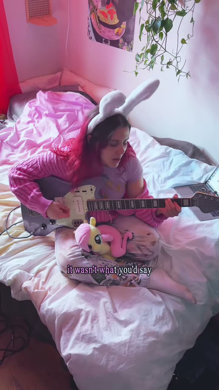 Nectarine Girl on Jun 3